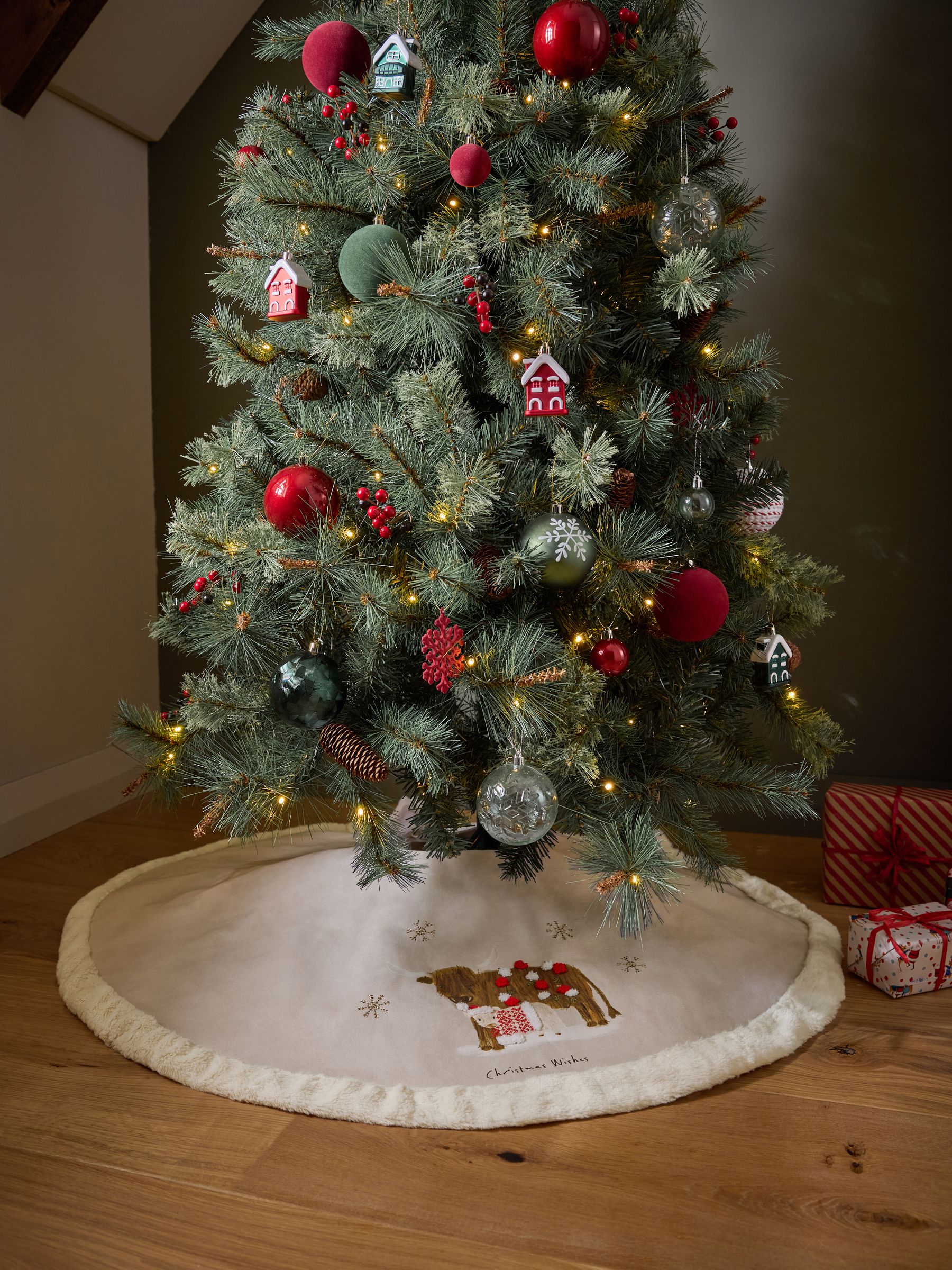Cow christmas tree skirt cheap