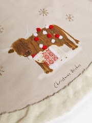 Natural Hamish the Highland Cow Christmas Tree Skirt - Image 6 of 6
