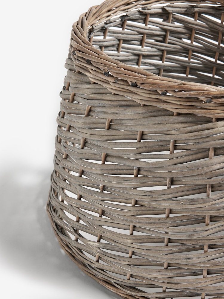 Weihnachtsbaumdecke aus Rattan - Bild 5 von 5 Weihnachtsbaumdecke aus Rattan - Bild 5 von 5