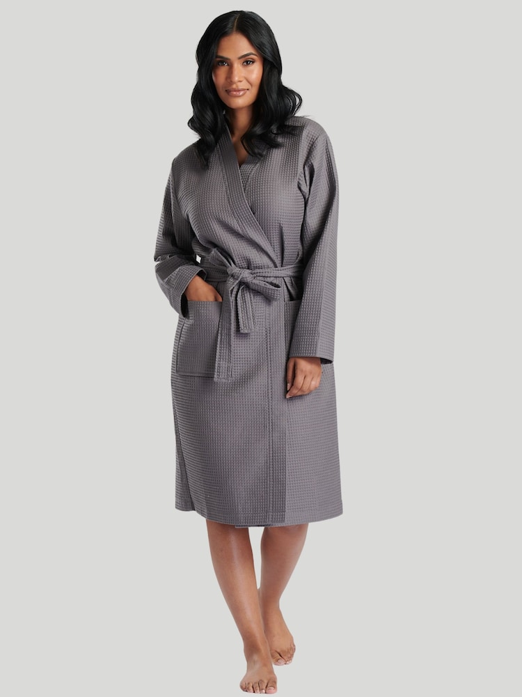 Gris - Bata de tela waffle de algodón 100% de Loungeable - Imagen 2 de 4