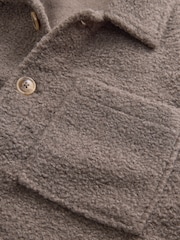 Neutrale Farbe - Shacket aus Borg-Fleece in normaler Passform - Bild 12 von 13