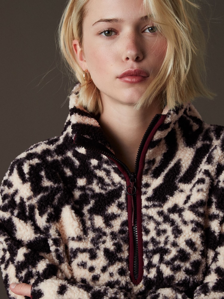 Animal Print Leopard Teddy Borg Cosy Longline Quarter Zip Fleece - Image 5 of 9