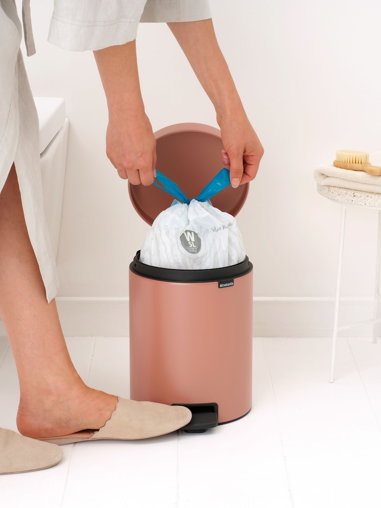 Brabantia Warm Copper NewIcon Pedal Bin - Image 6 of 6 Brabantia Warm Copper NewIcon Pedal Bin - Image 6 of 6