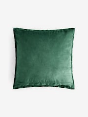 Green Under the Mistletoe Christmas Cushion - Image 3 of 4