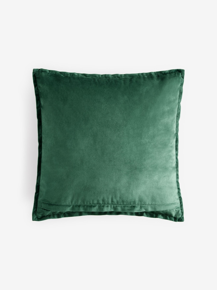 Green Under the Mistletoe Christmas Cushion - Image 3 of 4