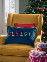 Sleigh Christmas Sequin Velvet Rectangular Cushion - صورة 1 من 6