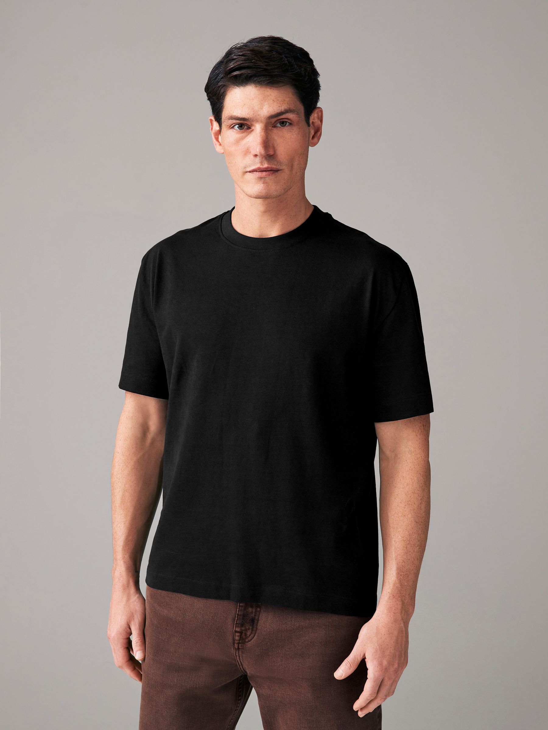 Buy Black Regular Fit Heavyweight T-Shirt from Next Romania