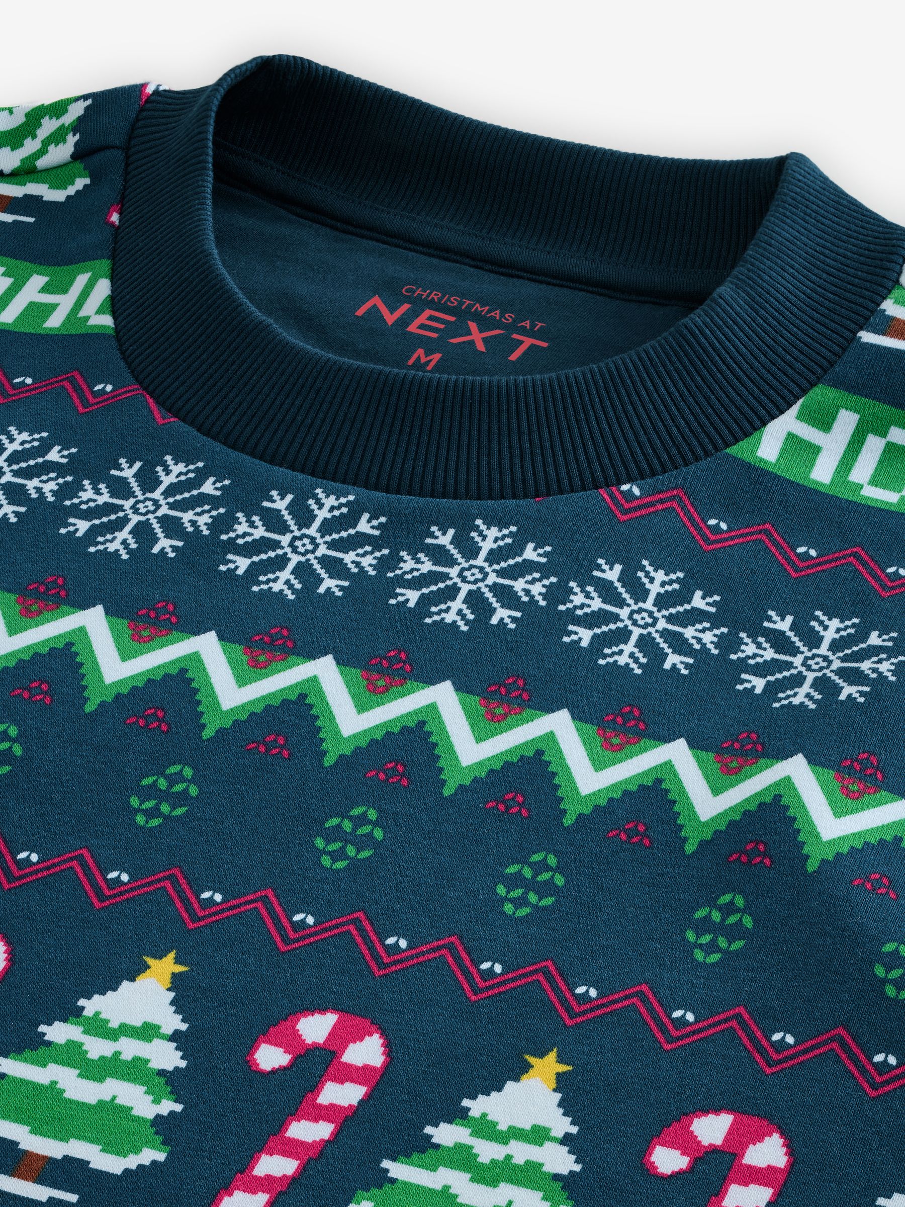 Green christmas sweatshirt shop