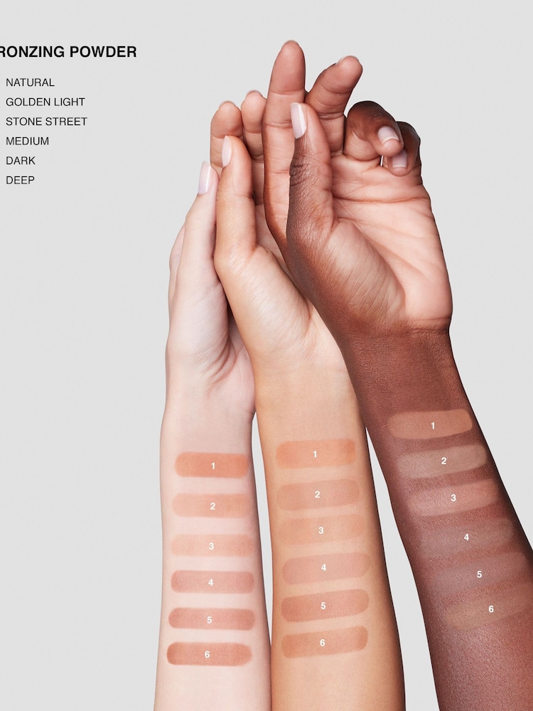 Bobbi Brown Bronzing Powder - Image 4 of 4