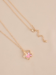 Gold Flower Initial Necklace - Image 7 of 14