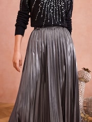 Love & Roses Grey Pleated Lame Midi Skirt - Image 3 of 4