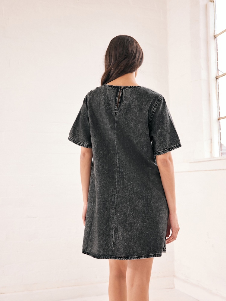 Washed Black 100% Cotton Short Sleeve Denim T-Shirt Dress - Image 3 of 7