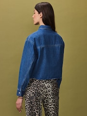 Azul oscuro - Camisa vaquera corta de algodón 100 % con bajo sin rematar - Imagen 4 de 7