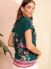 Love & Roses Bird Print Jersey V Neck Woven Trim Short Sleeve T-Shirt - Image 4 of 4
