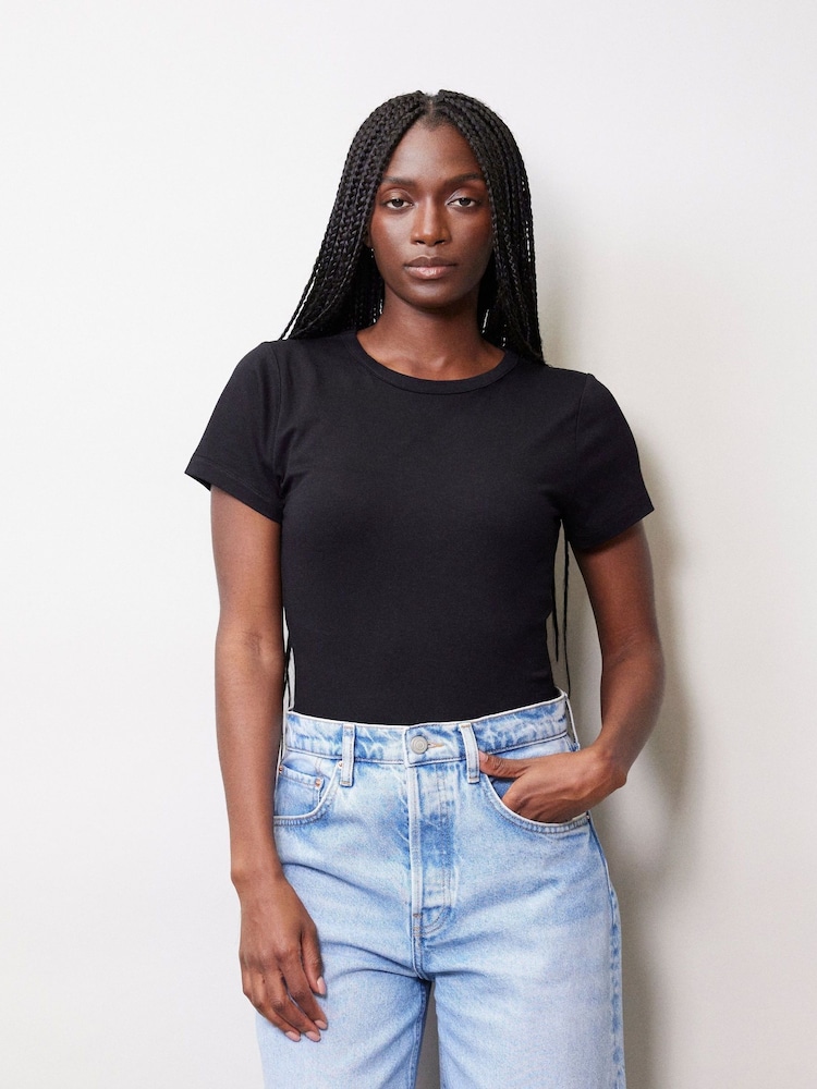 Albaray Fitted Black T-Shirt - Image 1 of 4 Albaray Fitted Black T-Shirt - Image 1 of 4