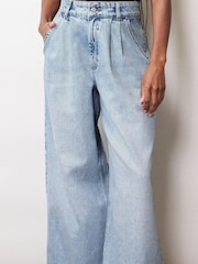 Albaray Blue Wide Pleat Light Wash Jeans - Image 3 of 4