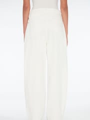 7 For All Mankind Jayne Tapered Mankind White Jeans - Image 6 of 9