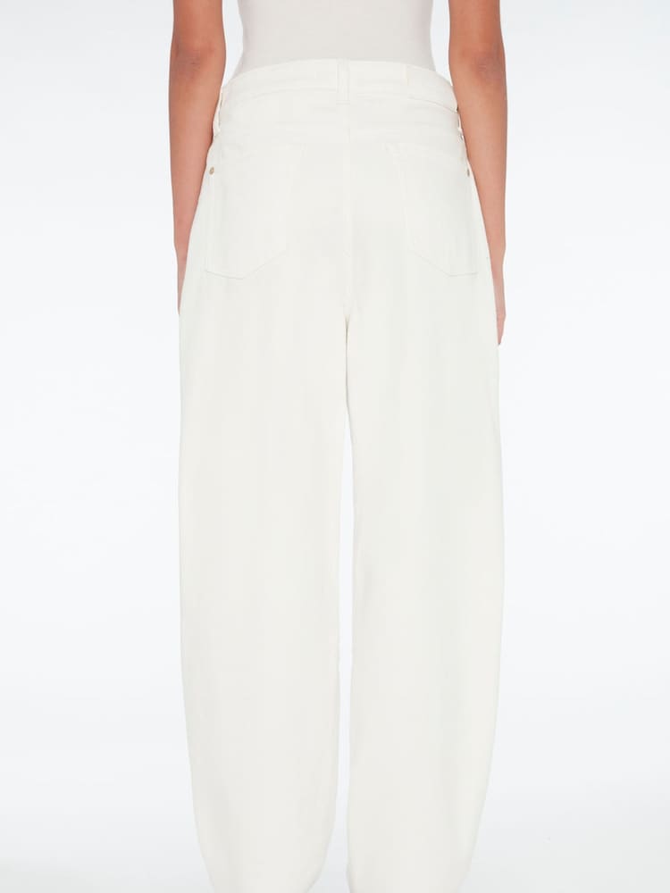 7 For All Mankind Jayne Tapered Mankind White Jeans - Image 6 of 9