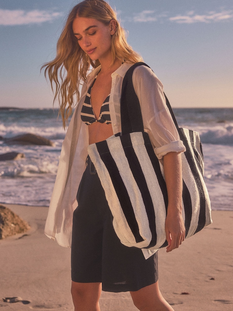 Negro y blanco - Large Canvas Shoulder Bag - Imagen 2 de 11