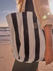 Negro y blanco - Large Canvas Shoulder Bag - Imagen 6 de 11