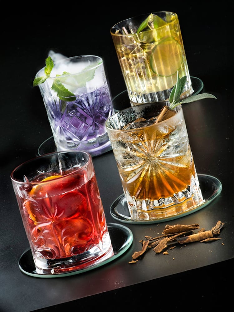 RCR Set of 4 Clear Mixology Tumbler Glasses 34cl - Image 1 of 4