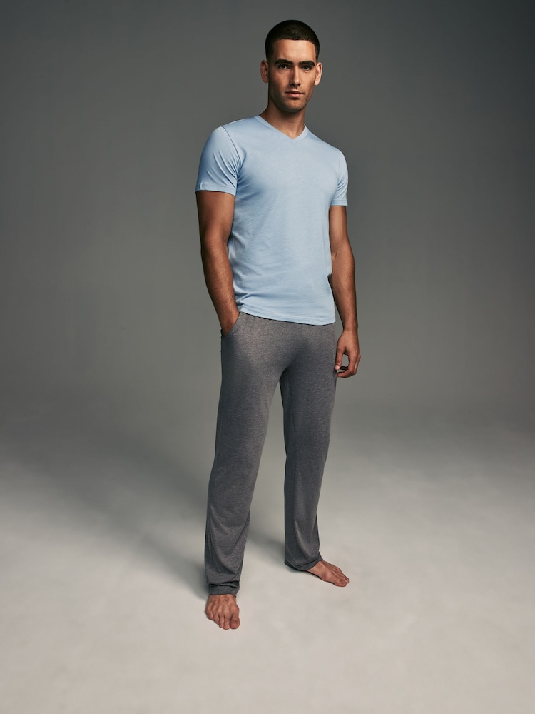 Mixed Blue's Regular Fit 100% Cotton V-Neck Layering T-Shirts 5 Pack - Image 8 of 16