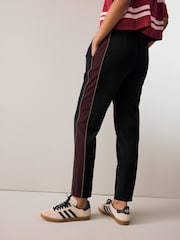 أسود - Tapered Track Pant Trousers - صورة 4 من 8