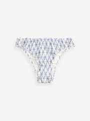 Blanc/Bleu - Bas de bikini brodé à jambe haute - Image 7 of 7