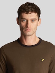Lyle & Scott, T-Shirt mit Kontrasttasche aus 100 % Baumwolle - Bild 4 von 5