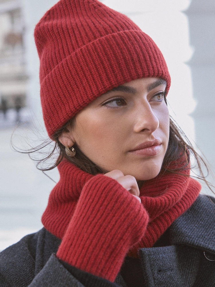 Rouge - Bonnet en laine et cachemire Chapeaux - Image 3 of 8