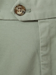 Reiss Pistachio Wicket Modern Fit Cotton Blend Chino Shorts - Image 5 of 5