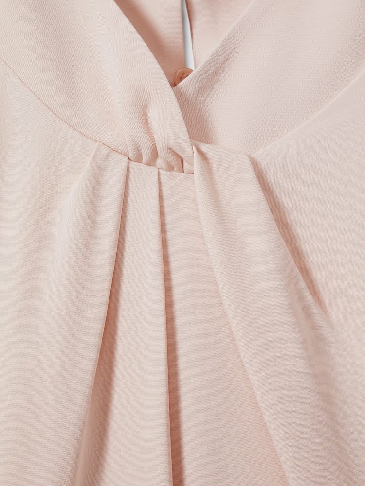 Reiss Andressa Midikleid mit Cutout und gedrehtem Ausschnitt - Bild 6 von 6 Reiss Andressa Midikleid mit Cutout und gedrehtem Ausschnitt - Bild 6 von 6