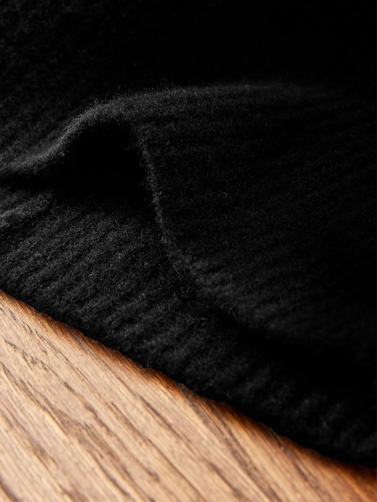 Black Wool Cashmere Snood - Image 7 of 7