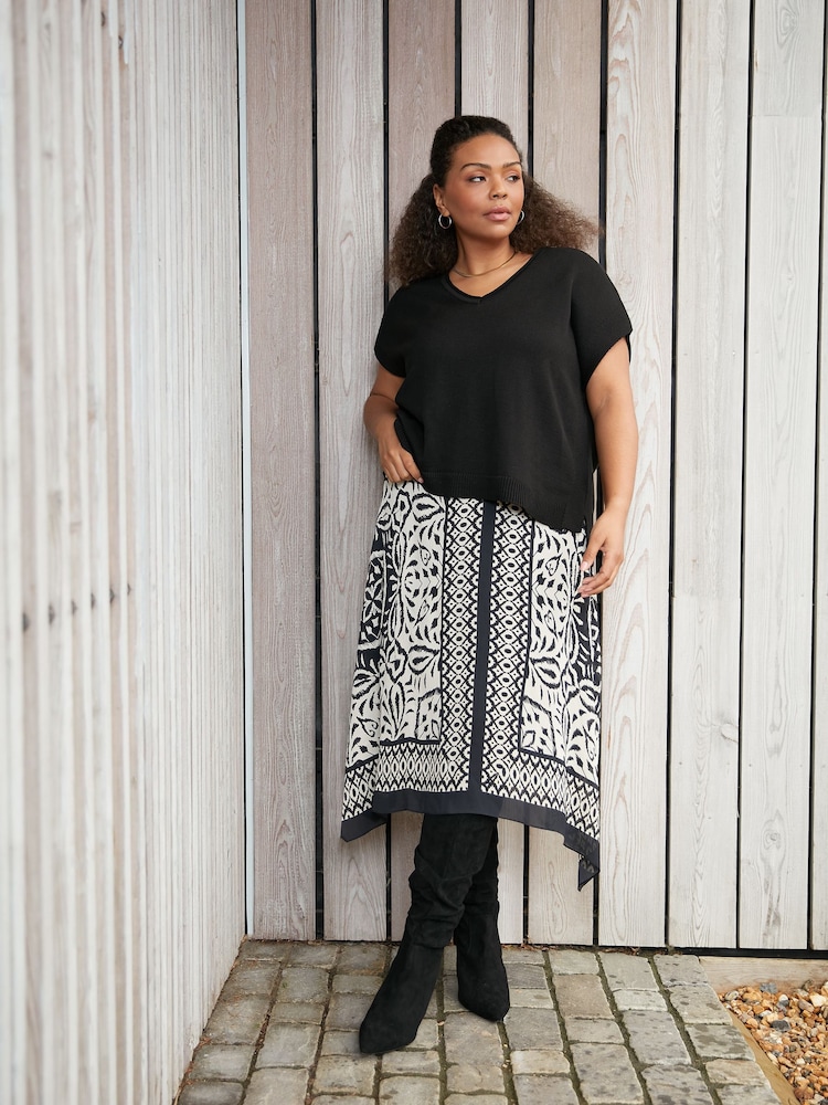 Live Unlimited Curve Rock mit Mono-Placement-Print und Zipfelsaum - Bild 2 von 8