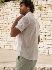 Threadbare White Cotton Printed Short Sleeve Shirt - Image 2 of 4