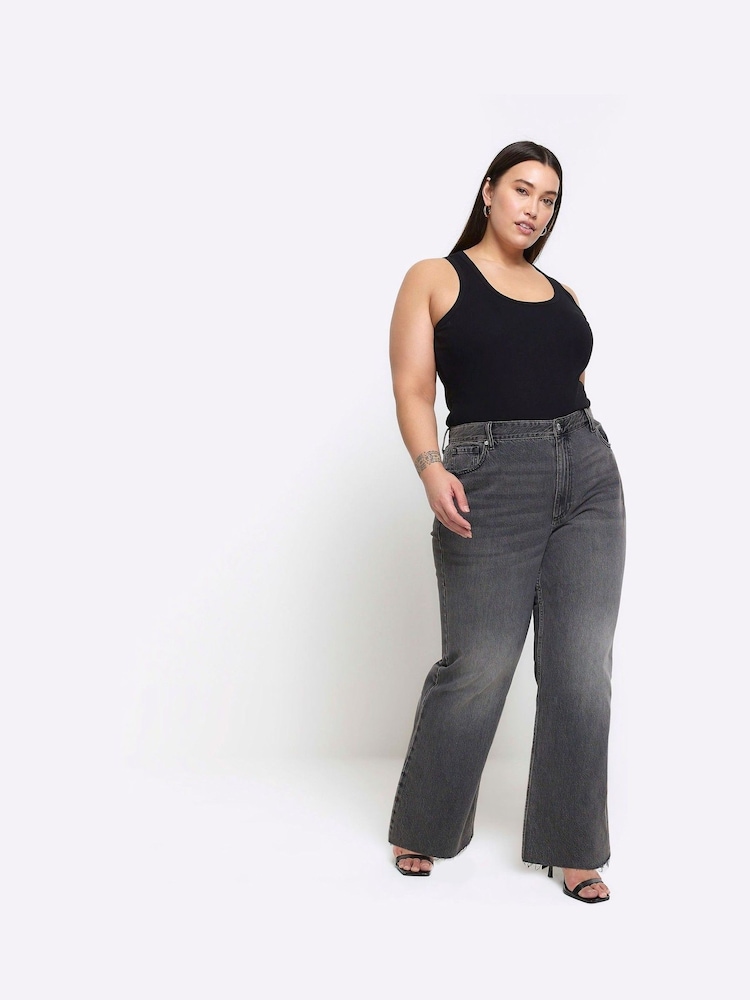 Schwarz - River Island Jeans in Relaxed Straight Fit mit hohem Bund - Bild 1 von 5 Schwarz - River Island Jeans in Relaxed Straight Fit mit hohem Bund - Bild 1 von 5