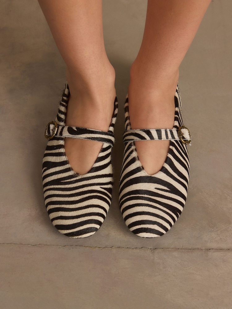 Zebra Standard/Wide Fit Signature Leather Mary Jane Shoes - Image 2 of 9