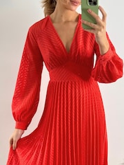 Style Cheat Red Dannica Pleated Balloon Sleeve Maxi Dress - Image 4 of 4