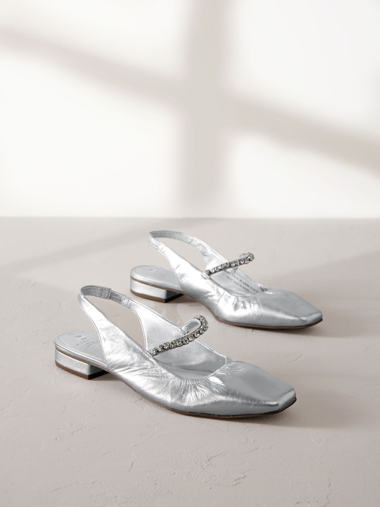 Silver Signature Leather Square Toe Sling Back Mary Janes Shoes - Image 4 of 9