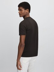 Oscar Jacobson Knitted Cotton Crew Neck T-Shirt - Image 5 of 6