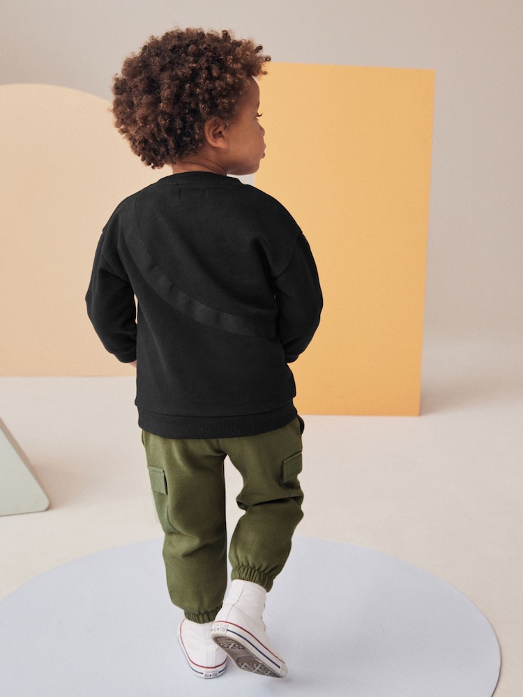 Black/Green Utility Bumbag Crew Neck 100% Cotton Sweatshirt and Joggers Set (3mths-7yrs) - Image 2 of 9