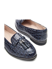 Moda in Pelle Evvaa Flat Slip on Tassle Leather Barrel Loafers - Image 4 of 4
