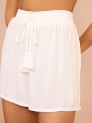 Love & Roses, Shorts mit elastischem Besatz - Bild 1 von 4