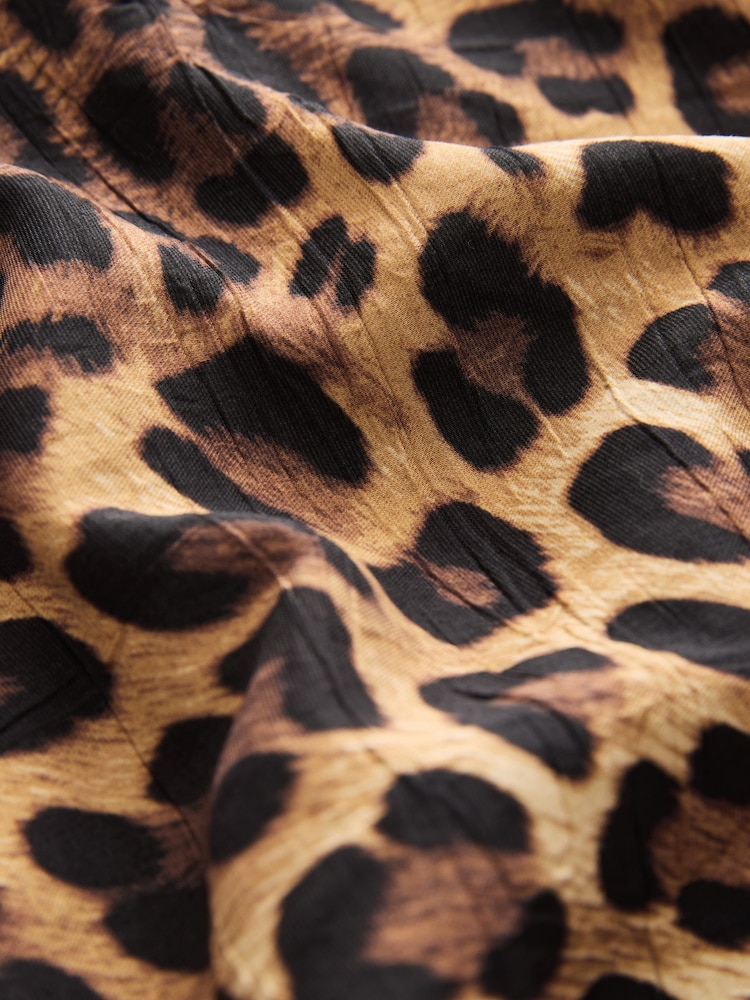 Brown Leopard Print and Black Gathered Short Sleeve Textured Boxy T-Shirts 2 Pack - Image 8 of 8
