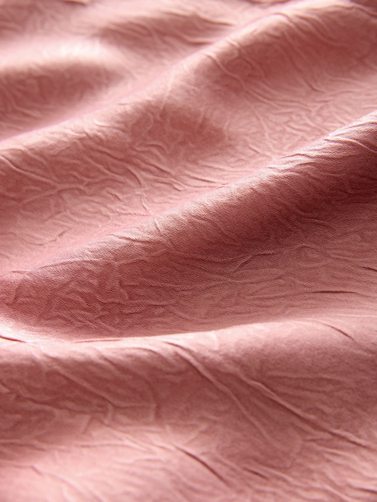 Rosérosa - Satin Crinkle Textured T-Shirt - Bild 7 von 7 Rosérosa - Satin Crinkle Textured T-Shirt - Bild 7 von 7