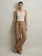 Reiss Camel Malia Petite Cotton Blend Wide Leg Cargo Trousers - Image 3 of 7