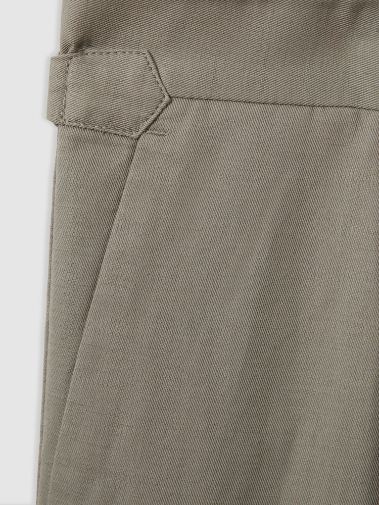 Reiss Light Khaki Com Relaxed Cropped Trousers with Turned-Up Hems - Image 5 of 5