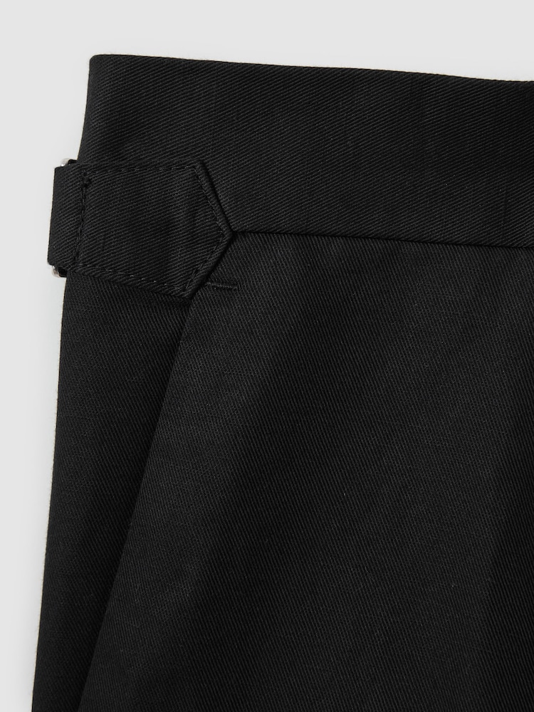 Reiss Black Com Relaxed Cropped Trousers with Turned-Up Hems - Image 5 of 5