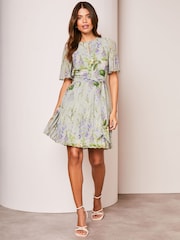 Lipsy Green Floral Print Short Flutter Sleeve Pleated Mini Dress - Image 3 of 4
