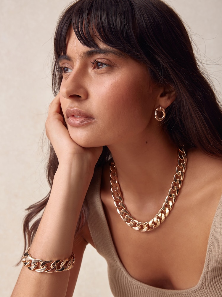 Gold Tone Chunky Chain Bracelet - Image 2 of 6
